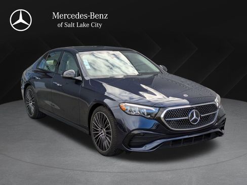 New 2026 Mercedes-Benz E 350 4MATIC Sedan image 1