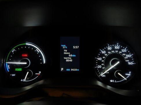 Used 2021 Toyota Sienna XLE w/ XLE Plus Package FWD image 48