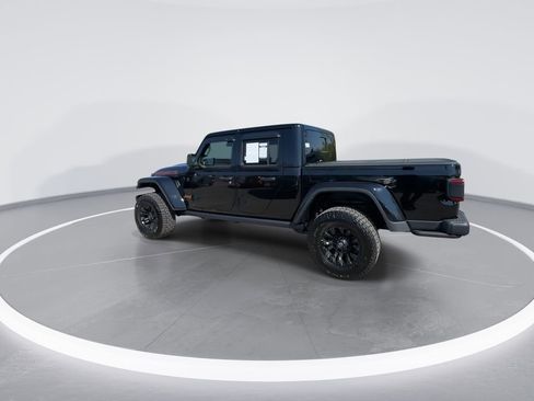 Used 2025 Jeep Gladiator Mojave AWD/4WD image 6