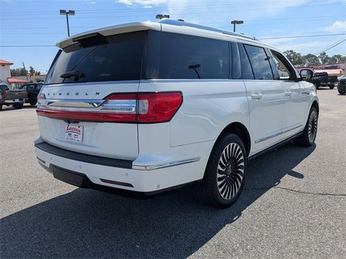 Used 2020 Lincoln Navigator L Black Label w/ Cargo Convenience Package image 4