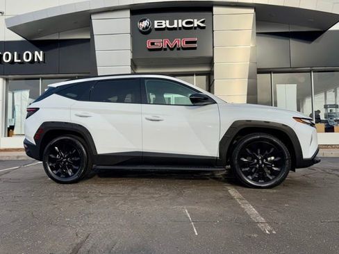 Used 2022 Hyundai Tucson XRT image 1