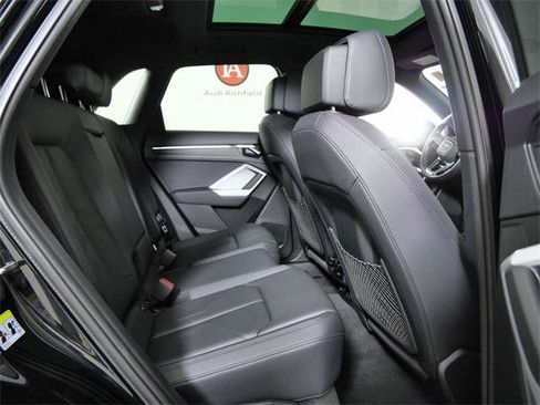 Used 2024 Audi Q3 2.0T Premium w/ Convenience Package image 13