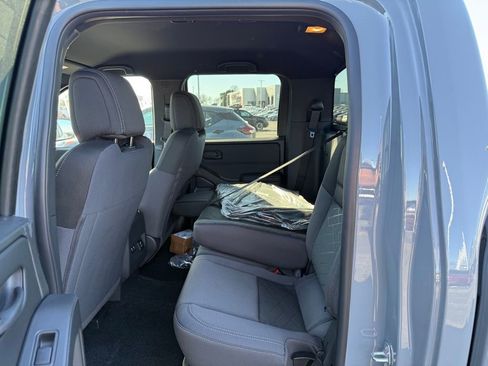 New 2026 Nissan Frontier SV w/ SV Convenience Package image 9