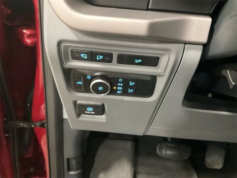 Used 2022 Ford F150 XLT w/ Equipment Group 302A High image 27