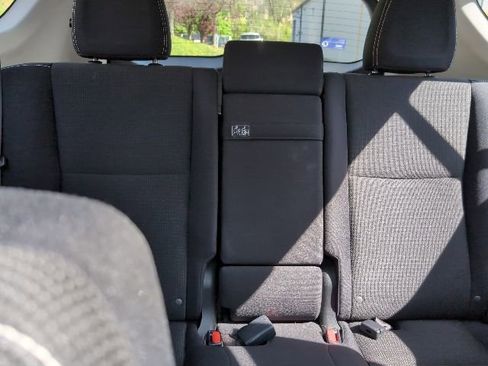 Used 2016 Toyota RAV4 XLE w/ Convenience Package AWD/4WD image 28