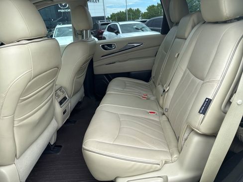 Used 2019 INFINITI QX60 Luxe w/ Essential Package FWD image 26