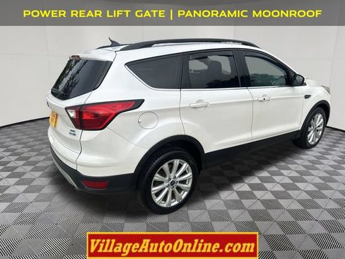Used 2019 Ford Escape SEL AWD/4WD image 4