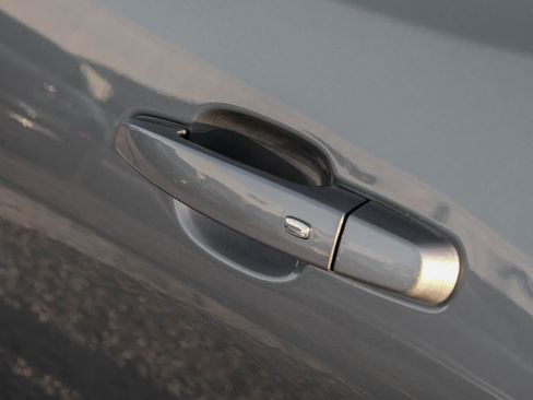 Used 2020 Chevrolet Camaro ZL1 image 40