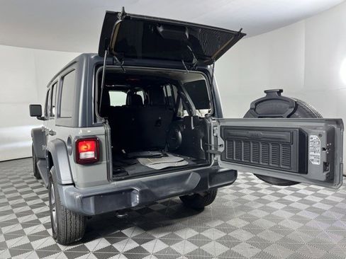 Used 2023 Jeep Wrangler Unlimited Sport AWD/4WD image 37