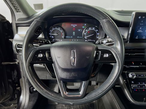 Used 2020 Lincoln Corsair AWD w/ Equipment Group 101A image 12