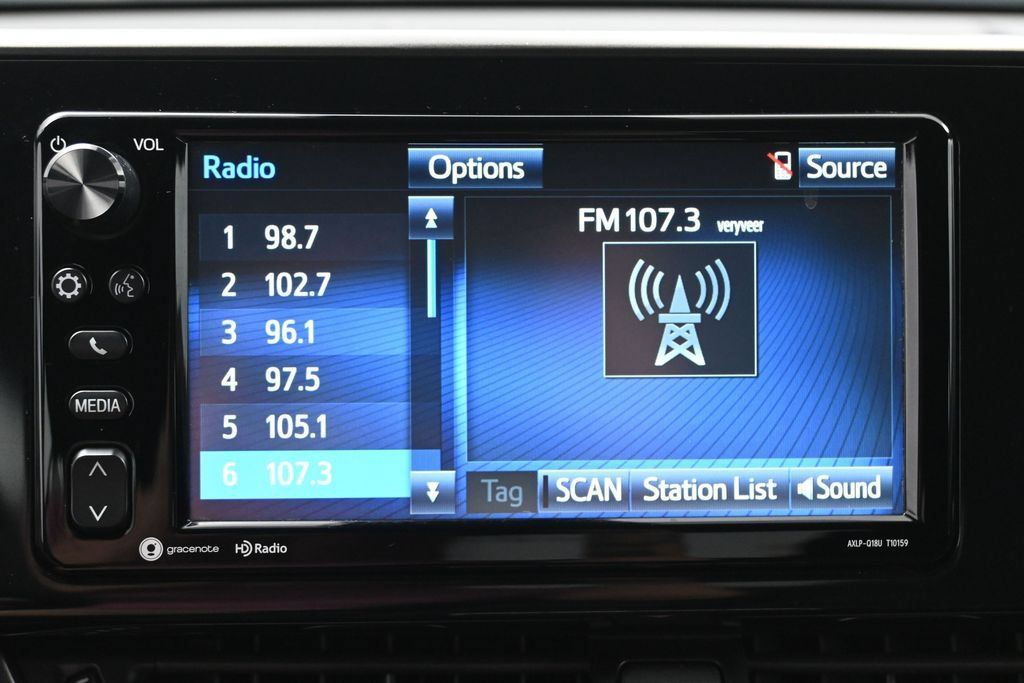 Certified 2018 Toyota C-HR XLE FWD image 20