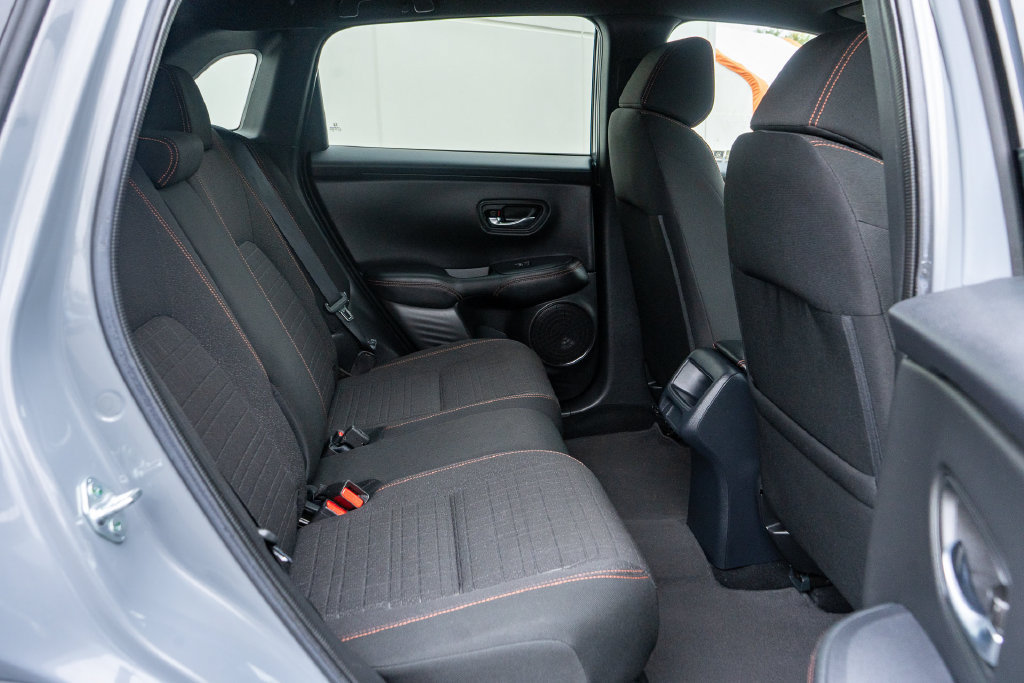Certified 2024 Honda HR-V Sport image 13