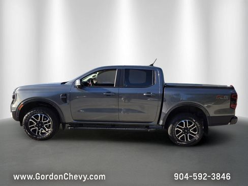 Used 2024 Ford Ranger Lariat w/ FX4 Off-Road Package AWD/4WD image 2