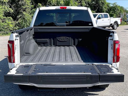 Certified 2025 Ford F150 Platinum w/ Equipment Group 702A High AWD/4WD image 33