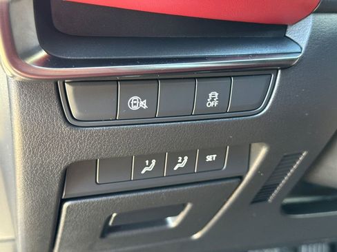 Used 2025 MAZDA MAZDA3 2.5 S Premium Package image 28