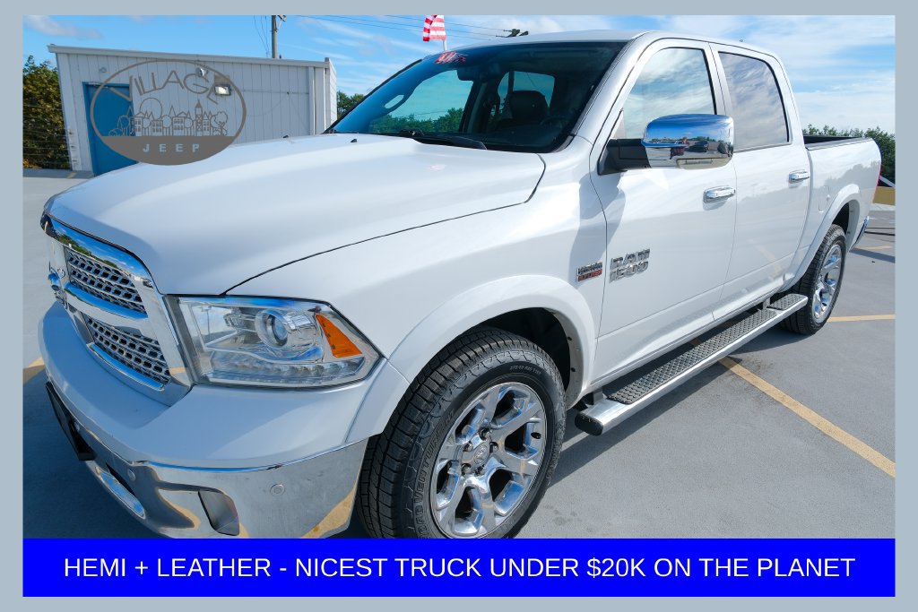 Used 2017 RAM 1500 Laramie w/ Convenience Group AWD/4WD image 1