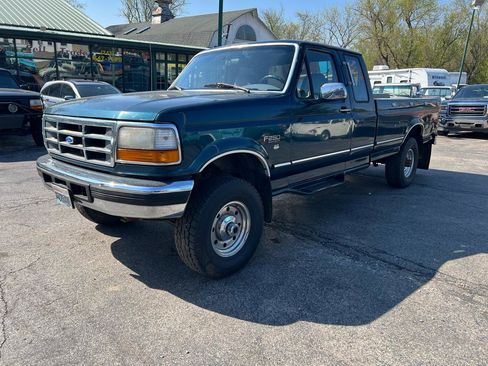 Used 1997 Ford F250 4x4 SuperCab Heavy Duty image 2