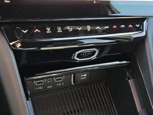 New 2026 Jeep Grand Cherokee Limited RWD image 23