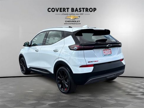 Used 2023 Chevrolet Bolt EUV Premier w/ Sun & Sound Package image 5
