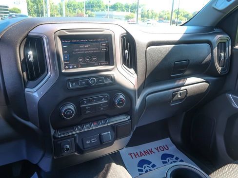 Used 2021 Chevrolet Silverado 1500 Custom Trail Boss w/ Midnight Edition AWD/4WD image 28