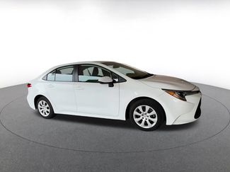 Used 2025 Toyota Corolla LE FWD video 2