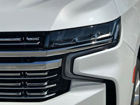 Used 2021 Chevrolet Tahoe Premier AWD/4WD image 11