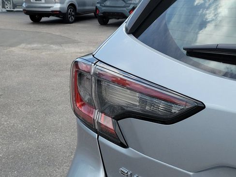 Certified 2024 Subaru Outback AWD/4WD image 30