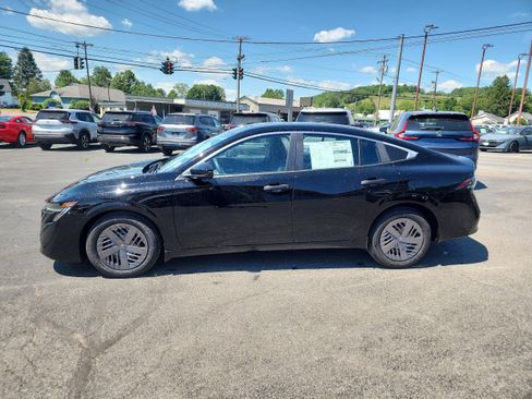 New 2026 Nissan Sentra S w/ S Cold Weather Package FWD image 5