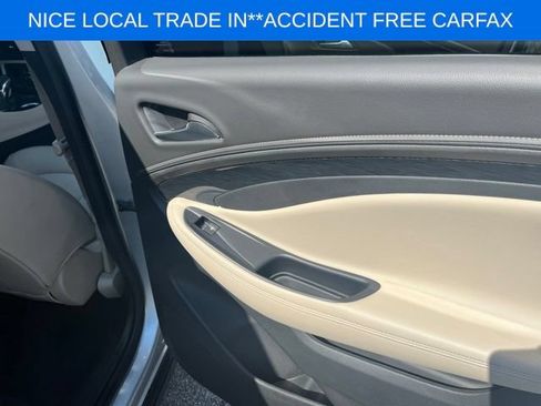 Used 2018 Buick Envision Preferred FWD image 43