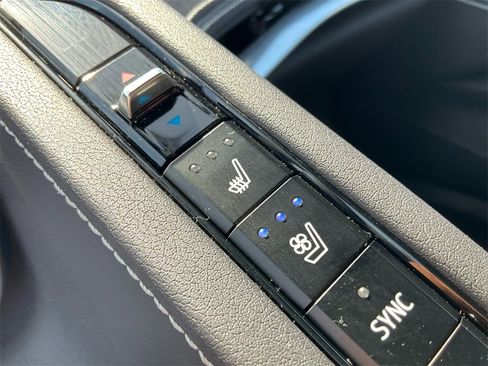 Used 2023 Chevrolet Corvette Stingray Preferred Cpe w/ 2LT image 21