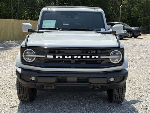 New 2026 Ford Bronco Outer Banks AWD/4WD image 7