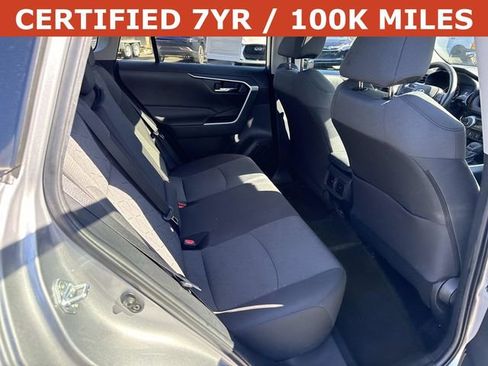 Used 2022 Toyota RAV4 XLE w/ Convenience Package image 11