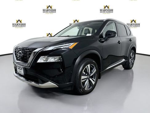 Used 2023 Nissan Rogue Platinum w/ Platinum Premium Package AWD/4WD image 3