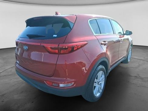 Used 2017 Kia Sportage LX AWD/4WD image 6
