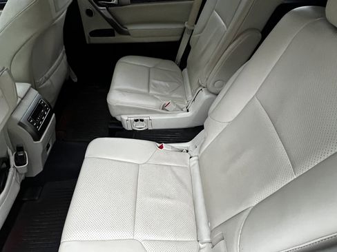 Used 2020 Lexus GX 460 Luxury image 32