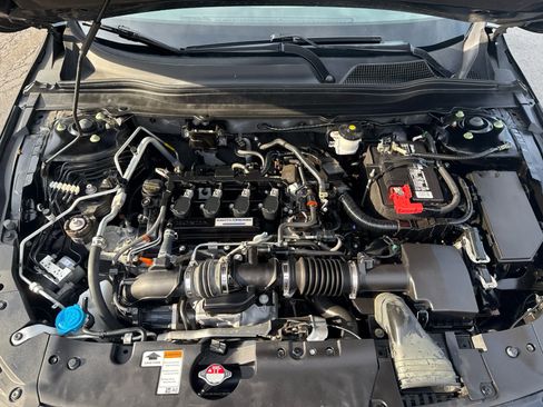 Used 2018 Honda Accord LX image 16