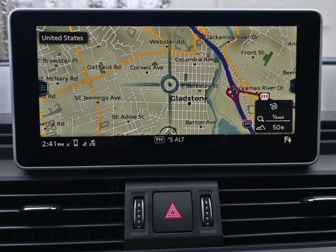 Used 2018 Audi Q5 2.0T Premium Plus w/ Premium Plus Package image 30