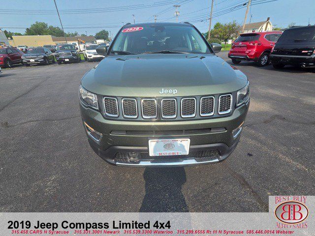 Used 2019 Jeep Compass Limited w/ Advanced Safety Group AWD/4WD image 8