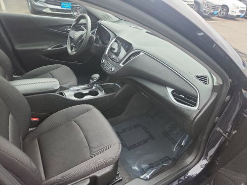 Used 2023 Chevrolet Malibu LT FWD image 13