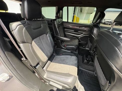 Used 2021 Jeep Grand Cherokee L Laredo AWD/4WD image 28