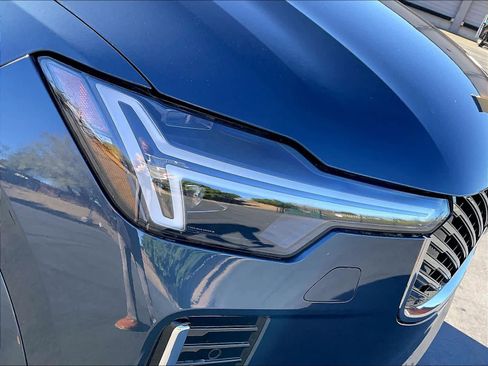New 2026 Volvo XC90 B5 Core image 33