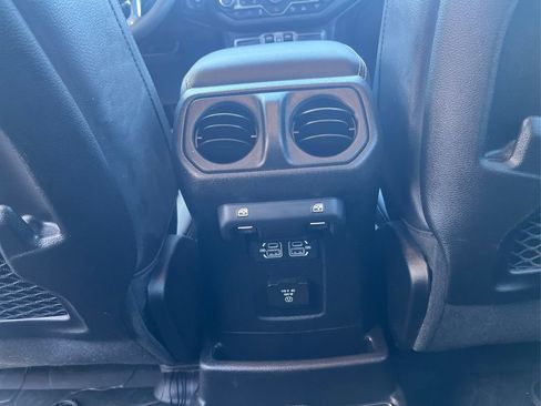 Used 2024 Jeep Wrangler Unlimited Sahara w/ Technology Group image 21