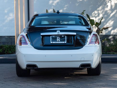 Used 2021 Rolls-Royce Ghost AWD/4WD image 41