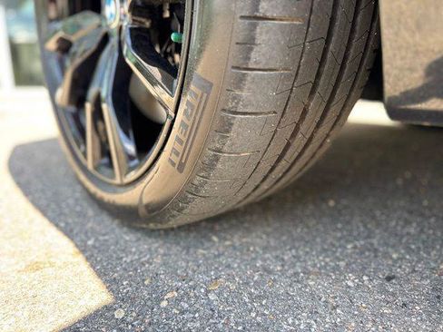 Used 2025 BMW X7 M60i AWD/4WD image 9