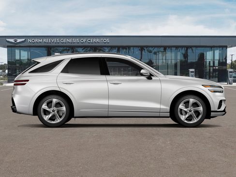 New 2026 Genesis GV70 2.5T image 4