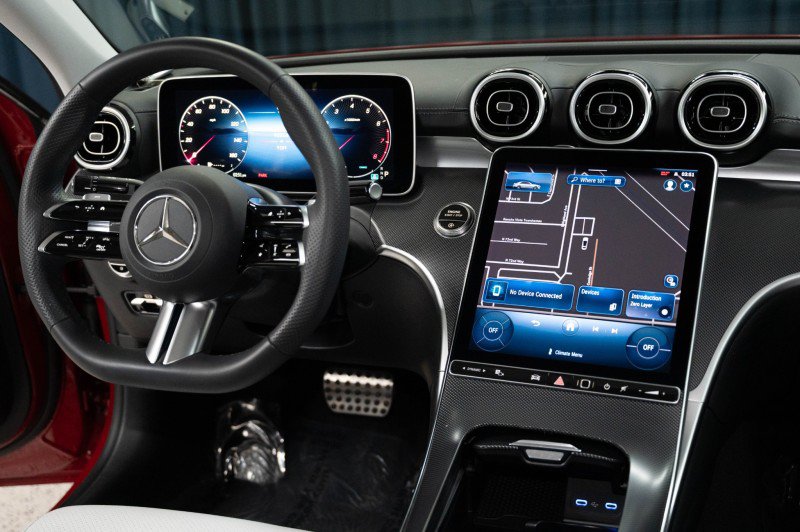 Certified 2024 Mercedes-Benz C 300 Sedan image 17
