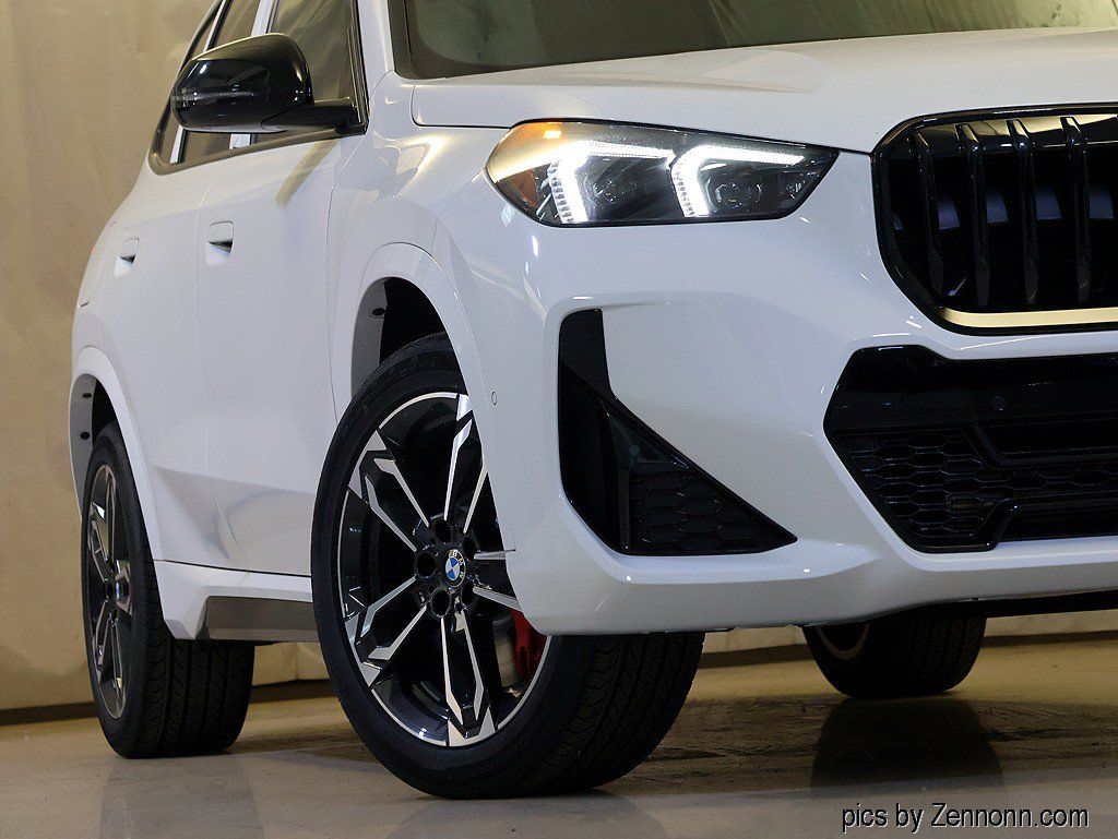 New 2027 BMW X1 xDrive28i AWD/4WD image 4