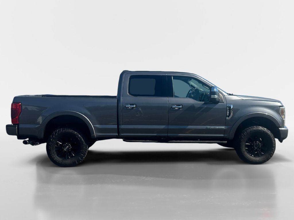 Used 2021 Ford F350 Platinum w/ Tremor Off-Road Package AWD/4WD image 7