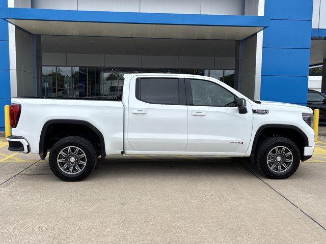 Used 2025 GMC Sierra 1500 AT4 AWD/4WD image 2