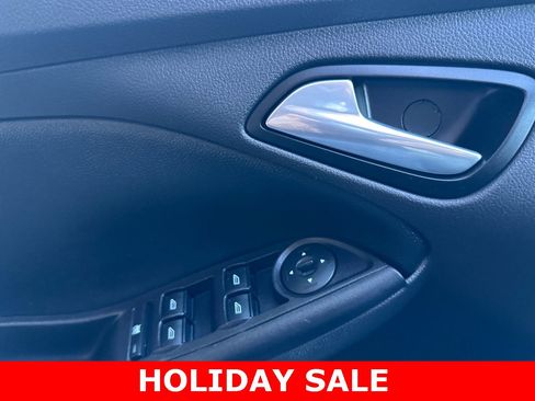 Used 2012 Ford Focus SE image 11